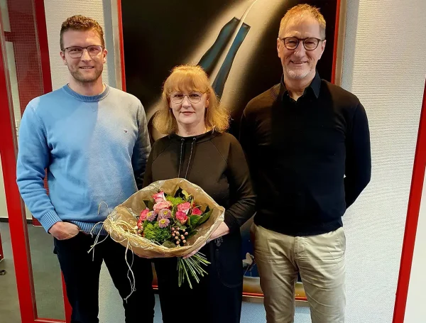 Herzlichen Glückwunsch zum Dienstjubiläum Frau Stele